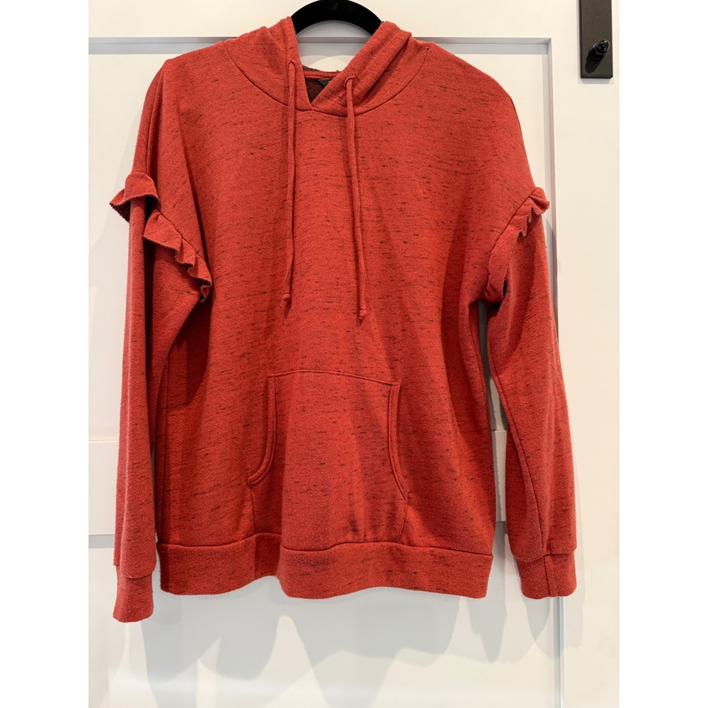 Peyton Jensen Rust Red Space Dye Ruffle Shoulder Hoodie Sweatshirt Small